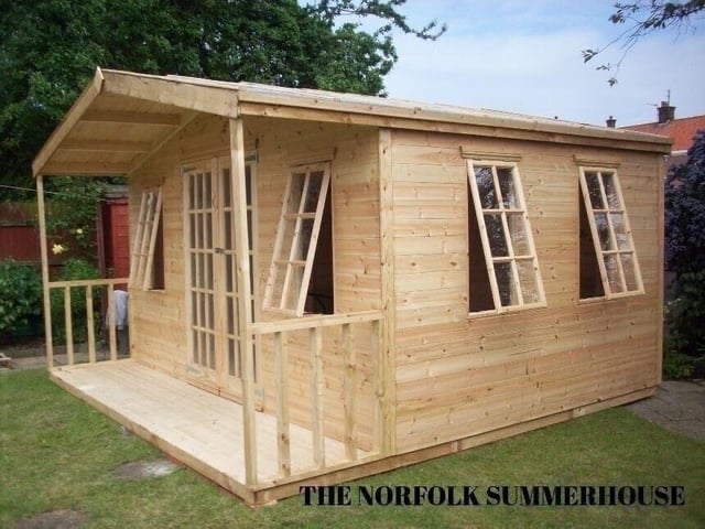GARDEN SUMMERHOUSE HEAVY DUTY ERECTED FOR FREE