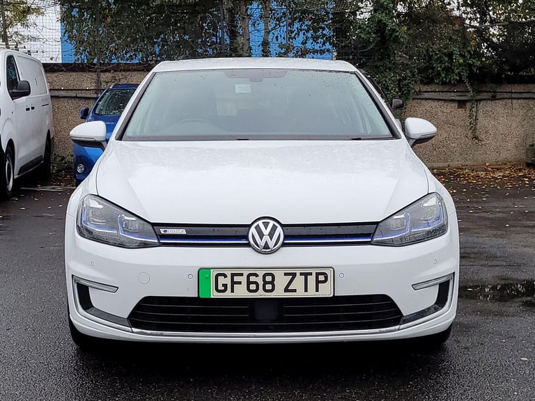  Volkswagen Golf 35.8kWh e-Golf Auto 5dr Electric Automatic