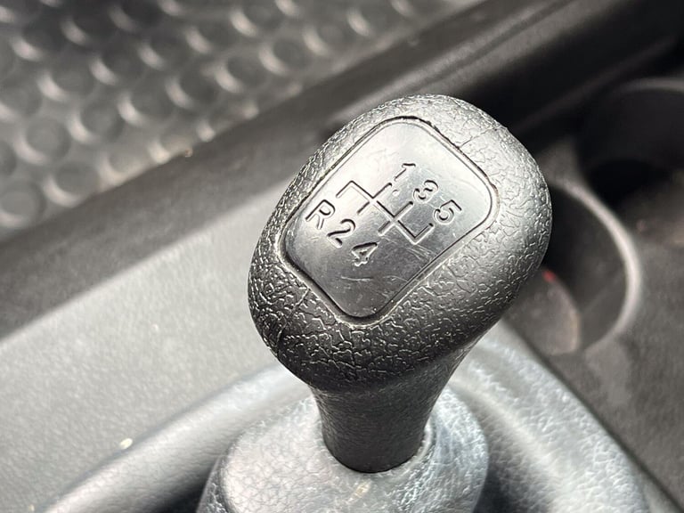  Mercedes-Benz G Class 3.0 GE300 GD 3dr Diesel Manual