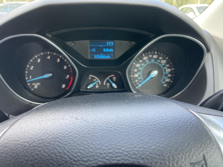 FORD FOCUS 1.6 ZETEC 11 REG BLACK 5 DOOR TIMING BELT REPLACED MOT JULY 2026 LOW INSURANCE 45+MPG