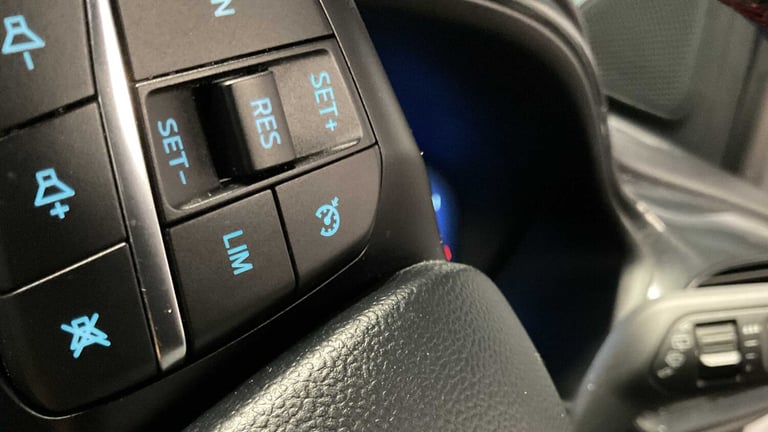 2022 Ford Puma 1.0 EcoBoost Hybrid mHEV ST-Line 5dr Hatchback Petrol Manual