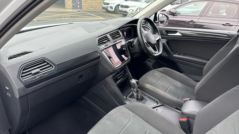 2021 Volkswagen Tiguan 1.5 TSI 150 Elegance 5dr DSG ESTATE PETROL Automatic