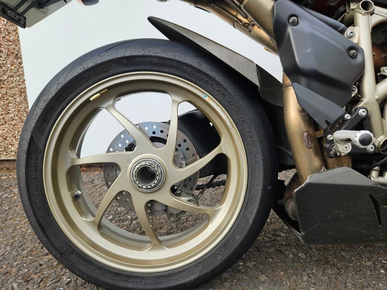 Ducati 1198s perfect example 