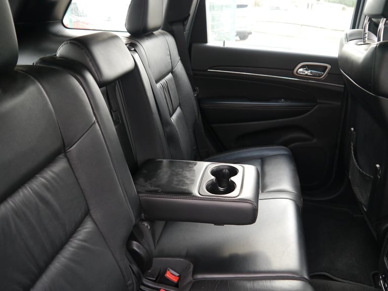 Jeep Grand Cherokee 3.0 V6 CRD Limited SUV 5dr Diesel Auto 4WD Euro 5 (247 bhp)