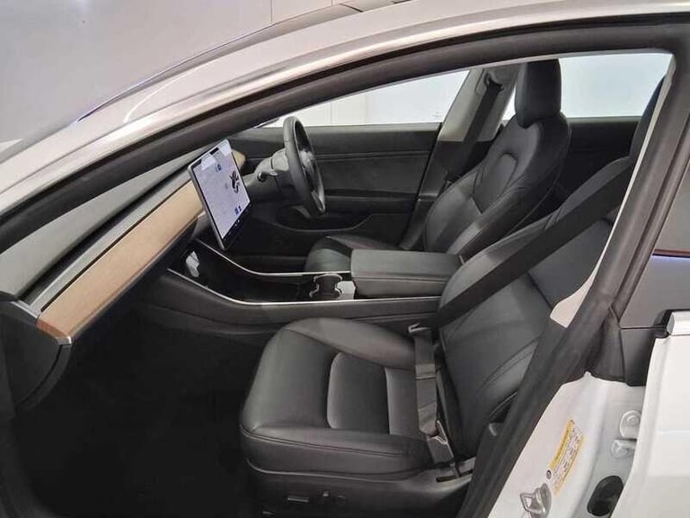 2020 Tesla Model 3 Standard Range Plus Saloon 4dr Electric Auto RWD (241 bhp) SALOON Electric Aut...