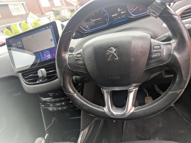 Peugeot, 2008, Hatchback, 2014, Manual, 1560 (cc), 5 doors