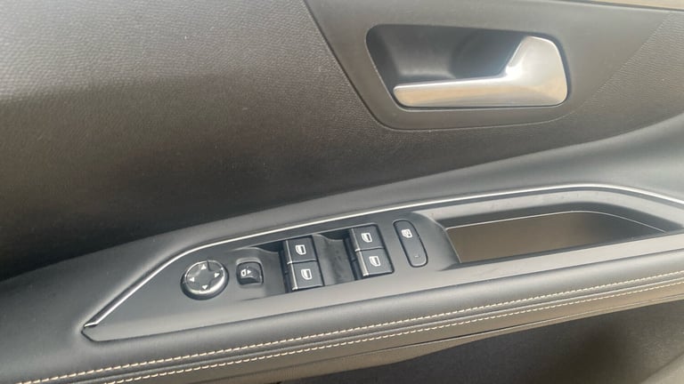 2022 Peugeot 5008 1.2 PureTech GT SUV 5dr Petrol EAT Euro 6 (s/s) (130 ps) SUV Petrol Automatic