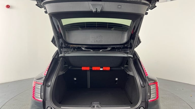 2025 Volvo EX30 Ultra, Twin Motor Performance, Electric(Tints, 20' Alloys, Heated Seats) Estate E...