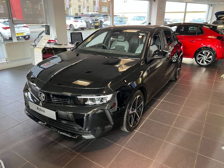 image for  Vauxhall Astra Griffin Special Edition 1.2 Turbo (130PS) 6-Speed Manual**BRAND