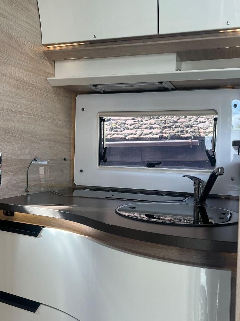 2021 Rapido Serie Distinction Distinction 190i