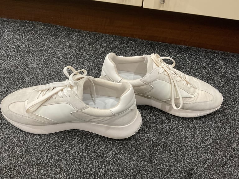 Used a twice Reiss leather-blend low-top mens trainer size 8/43 v.good condition £40