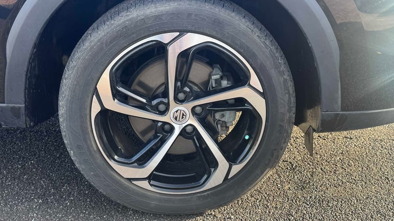 2023 MG MG HS 1.5 T-GDI Trophy 5dr Hatchback Petrol Manual