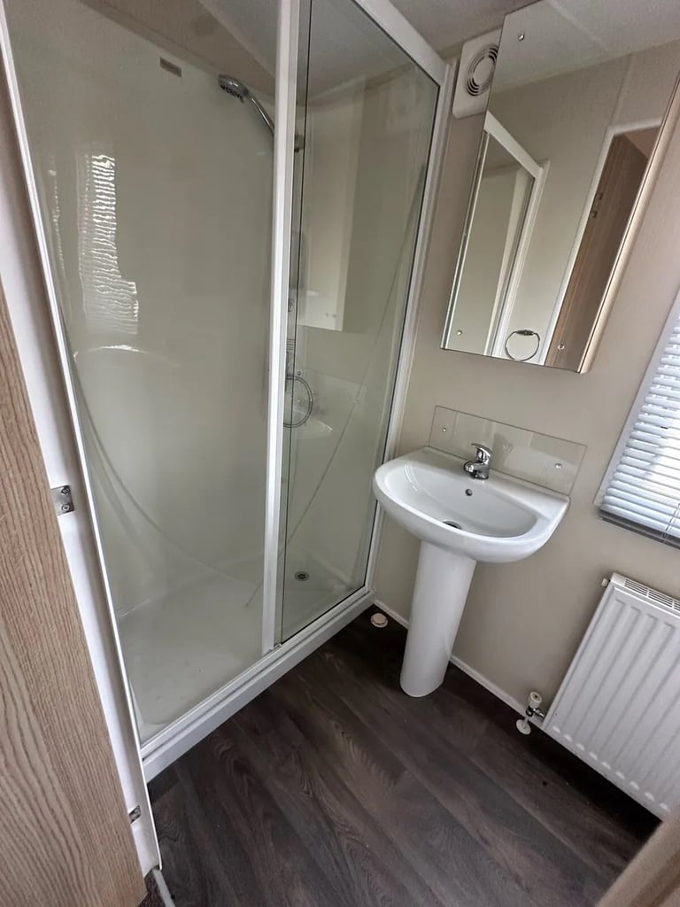 Stunning static caravan - Own by repaying per month! Useable 10 months per year