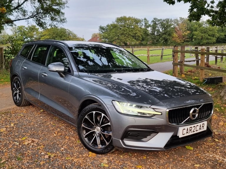 2019 Volvo V60 D3 MOMENTUM  Automatic Full Service Record Estate Diesel Automati