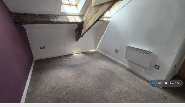 2 bedroom flat in Highgate Mills, Bradford, BD13 (2 bed) (#2673177)