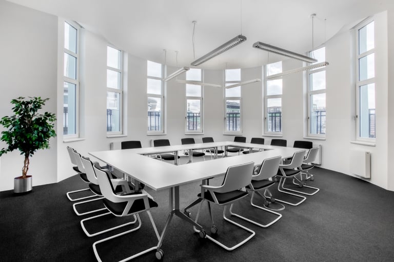 Newry - BT34 2DE, Open plan office space for 10 people in Regus Newry, Kilmorey Street