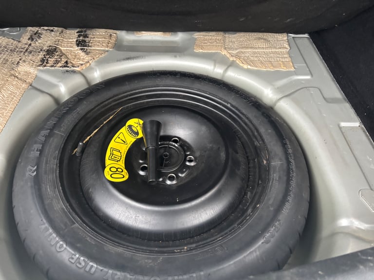 Ford, FOCUS, Hatchback, 2010, Manual, 1596 (cc), 5 doors