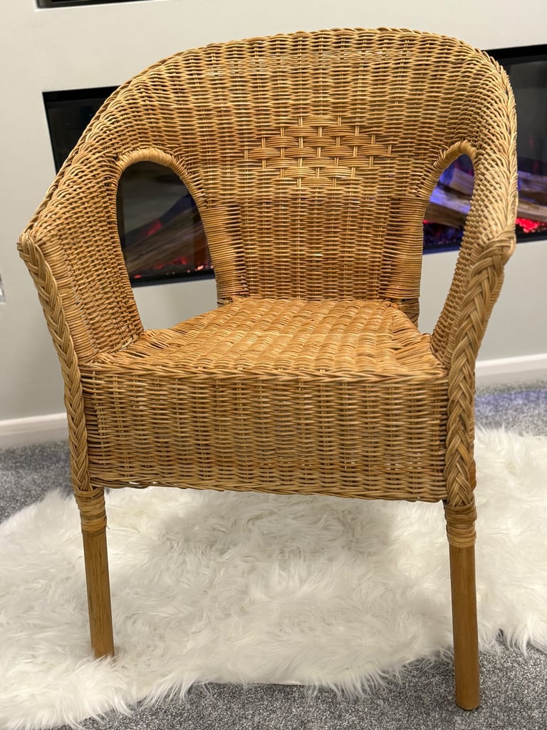 Wicker chair