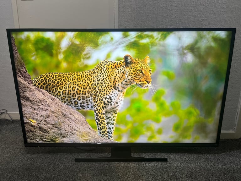 Panasonic 50” 4K Ultra HD Smart LED TV – Excellent Condition