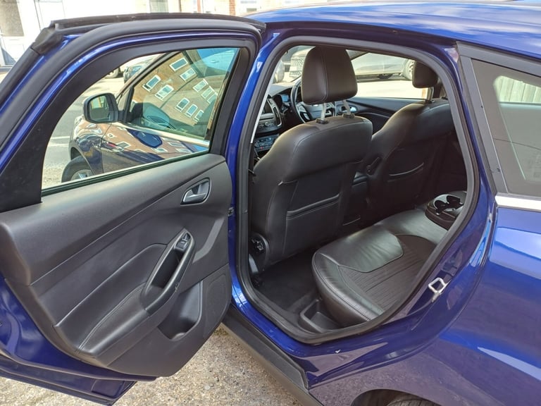 2015 Ford Focus 2.0 TDCi Titanium X 5dr HATCHBACK Diesel Manual