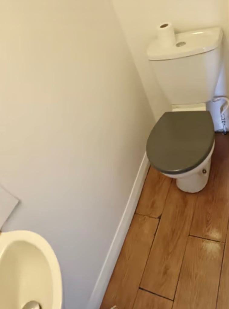 (Not a studio)Single room including bills Postcode IG2 6QS