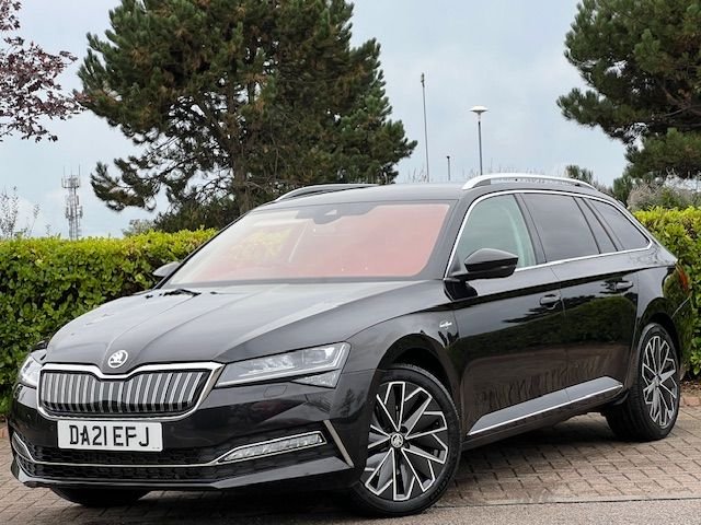 image for 2021 21 SKODA SUPERB 1.4 TSI IV 13KWH LAURIN &amp; KLEMENT ESTATE 5DR PETROL PLUG-IN