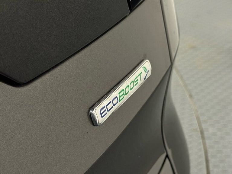  Ford Kuga T EcoBoost ST-Line X SUV Petrol Manual