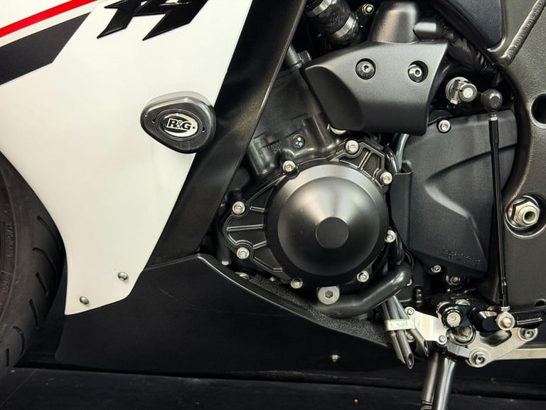 2014 Yamaha R1 1000