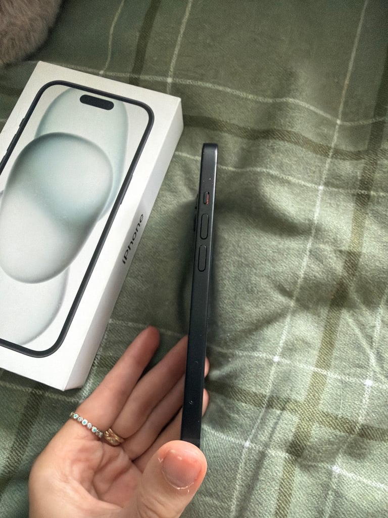 Black iphone 15 128GB