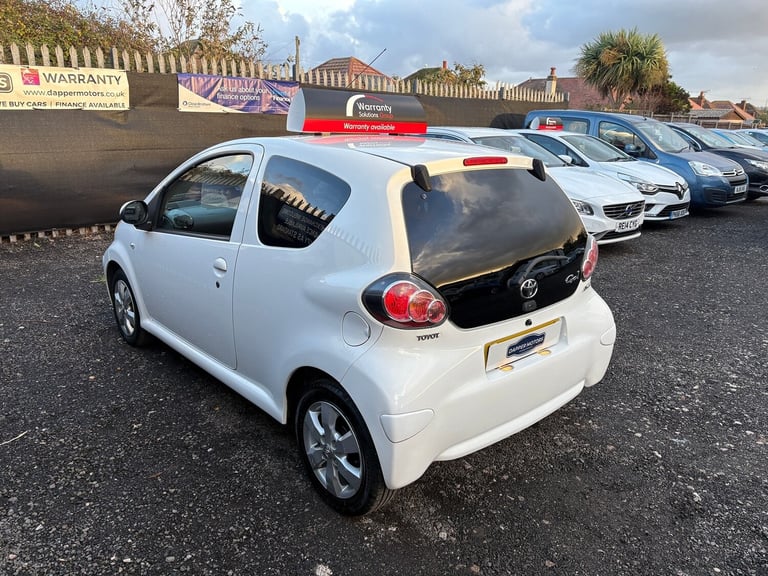 2011 Toyota AYGO 1.0 VVT-i Hatchback Petrol Manual