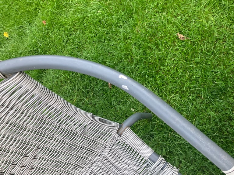 Free Metal Garden Benches