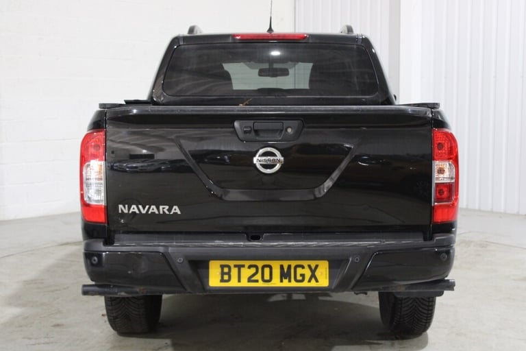 2020 Nissan Navara 2.3 dCi N-Guard Pickup Double Cab 4dr Diesel Manual 4WD Euro 6 Pick Up Diesel ...