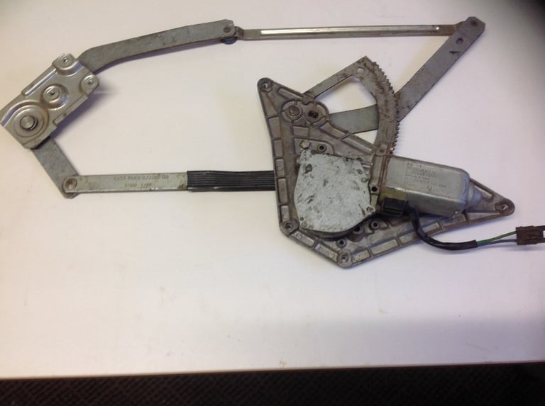 Ford Escort window regulator 