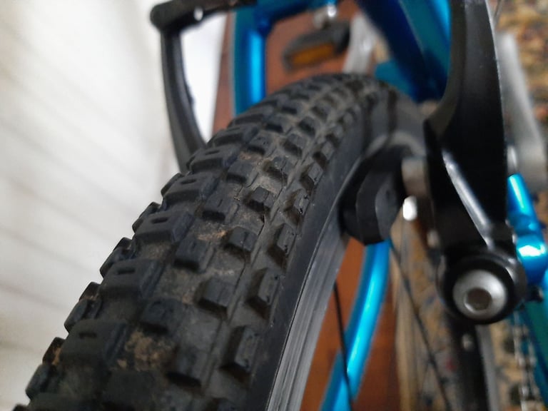 Islabikes Beinn 20 Large Teal Kids Bike