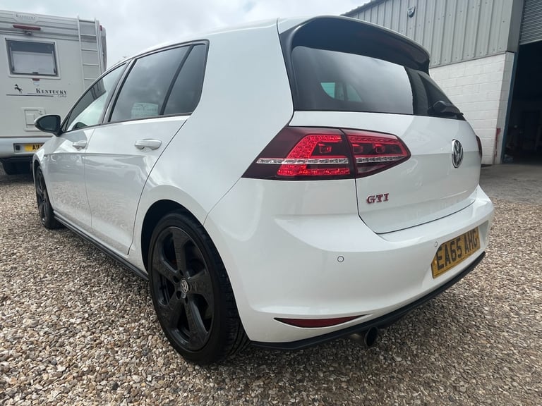 2015 Volkswagen Golf 2.0 TSI GTI 5dr [Performance Pack] HATCHBACK Petrol Manual