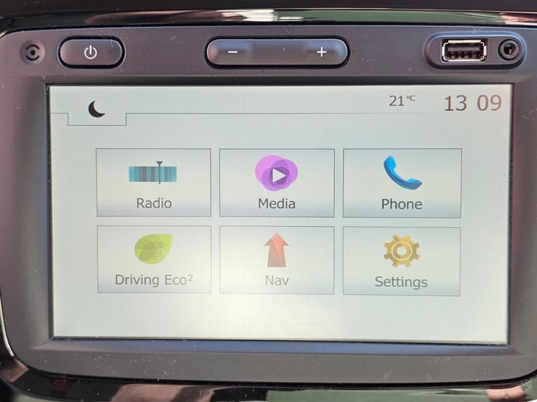 2018 Renault Captur 1.5 dCi ENERGY Iconic SUV 5dr Diesel Manual Euro 6 (s/s) (90 ps) HATCHBACK Di...