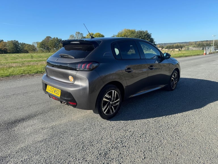 Peugeot 208 1.2 PureTech Allure Premium + Hatchback 5dr Petrol EAT Eu... 2023/23