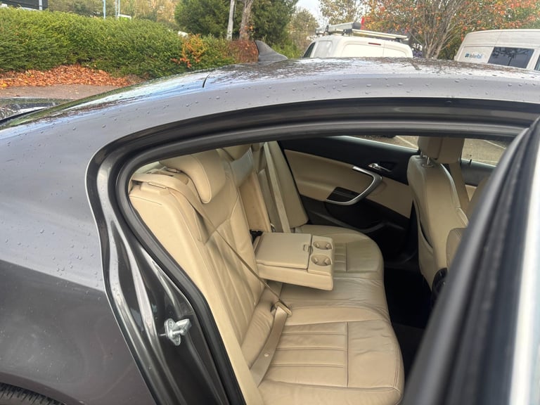 2008 Vauxhall Insignia 2.8i Turbo V6 Elite Nav Saloon 4dr Petrol Auto 4WD Euro 5 (260 ps) SALOON ...
