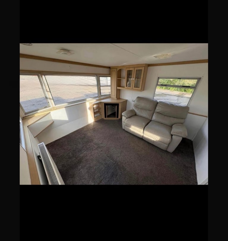 2 bedroom static for rent 
