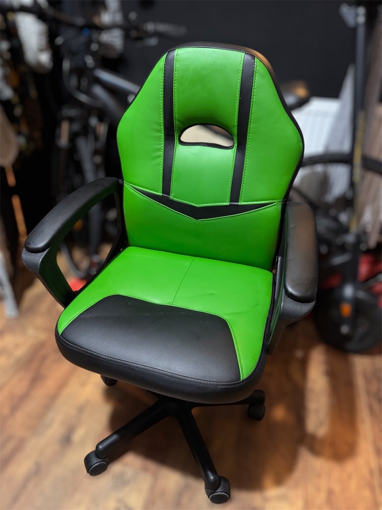 image for Computer Gaming Chair