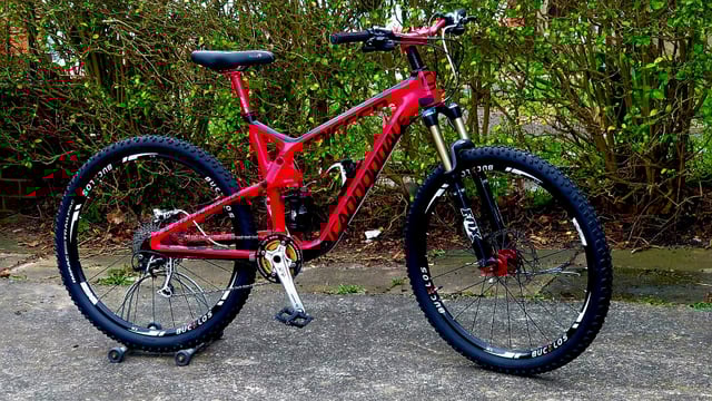 Cannondale trigger 2 carbon Enduro Bike in Oldham Manchester
