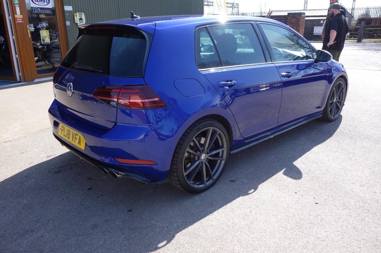 Volkswagen Golf 2.0 TSI 310 R 5dr 4MOTION DSG PETROL SEMIAUTOMATIC 2018/18