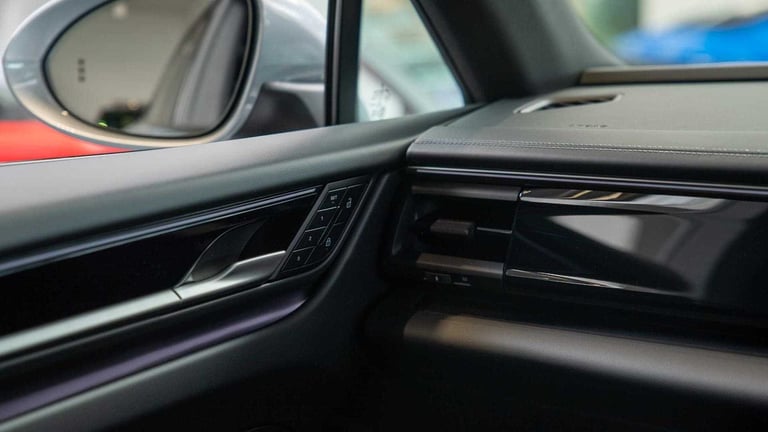 2025 Porsche Macan Electric SUV Electric Automatic