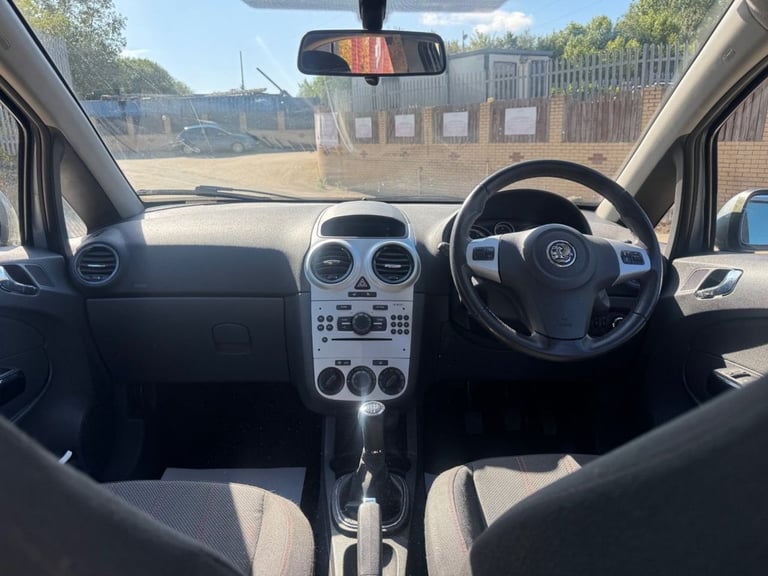 VAUXHALL CORSA SXI 1.2 5 DOOR*LOW MILEAGE*ONE LADY OWNER PAST 9 YEARS*ALLOYS*AC* - Image 7