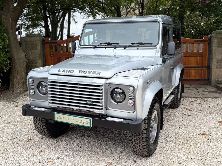 image for 2011 Land Rover Defender XS Station Wagon TDCi [2.2] WINDOW VAN Diesel Manual