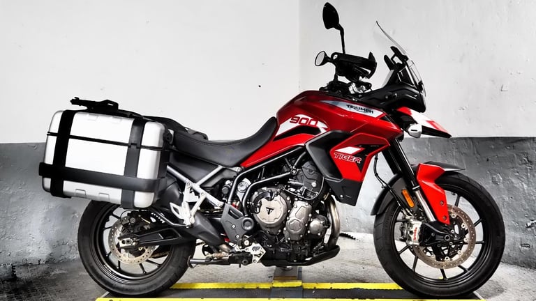 2021 Triumph Tiger 900 GT Pro ,with luggage fantastic value adventure bike