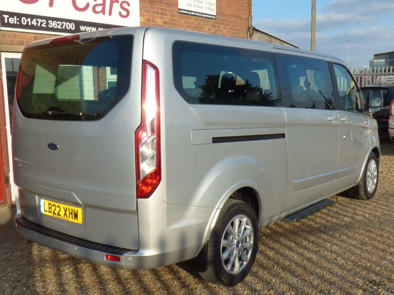 FORD TOURNEO CUSTOM 2.0 Tourneo Custom Titanium Bus M1 320 L2 2.0L EcoBlue