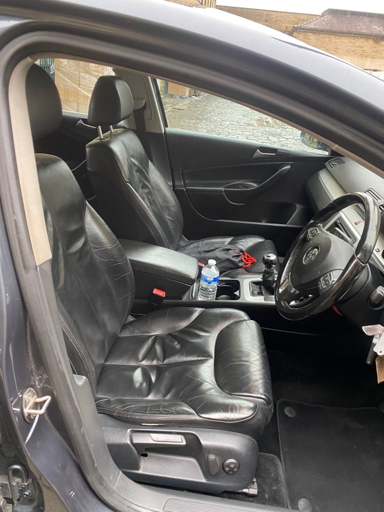 2009 Volkswagen Passat 2.0 Highline TDI CR DPF 110 4dr SALOON Diesel Manual