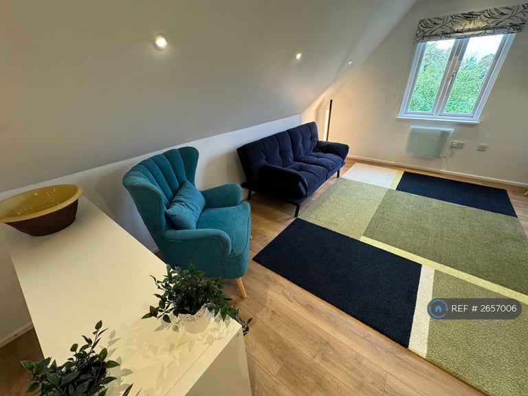 Studio flat in Western Road, Witham, CM8 (#2657006)