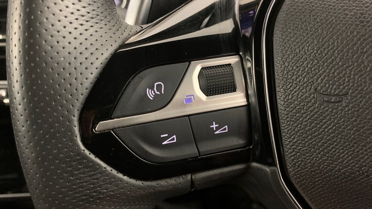 2024 Peugeot 208 1.2 PureTech MHEV GT Hatchback 5dr Petrol Hybrid e-DSC Euro 6 (s/s) (100 ps Hatc...